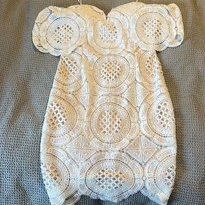 Lulu’s White Sleeveless Dress